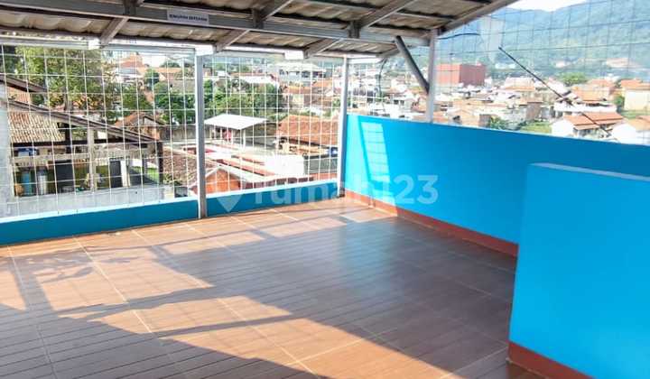 Rumah Kos Aktif Terisi Strategis di Jatinangor Rumah Kos Aktif Terisi Strategis di Jatinangor