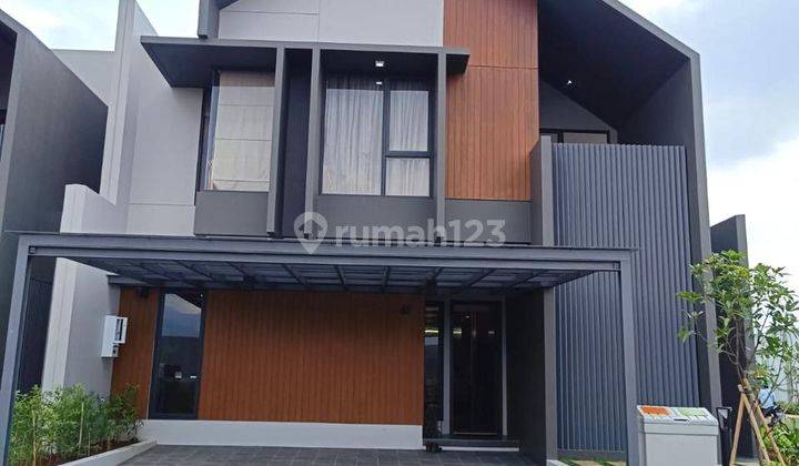 Rumah Type 8 Model Baru di Genova Summarecon Bandung 1