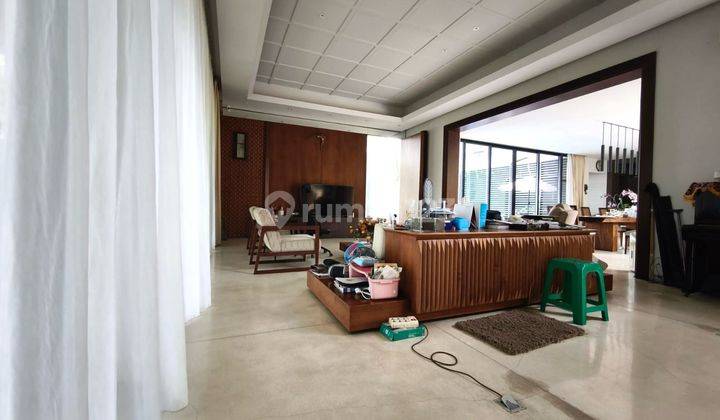 Rumah Modern Minimalis di Podomoro Park Buah batu Bandung 1