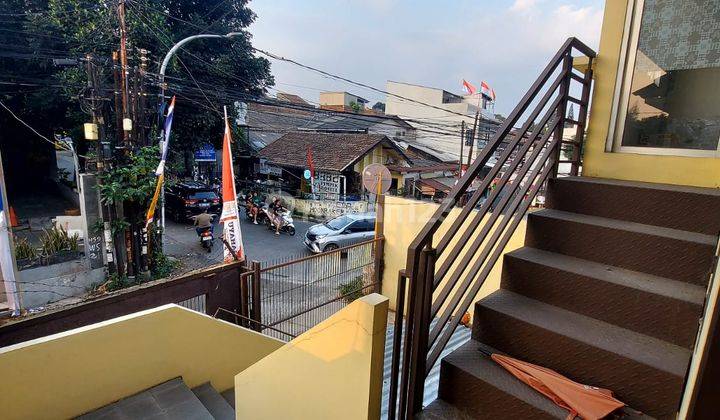 Rumah 2 Lantai Bagus Strategis di Mainroad Jalan Sukahaji Bandung 2