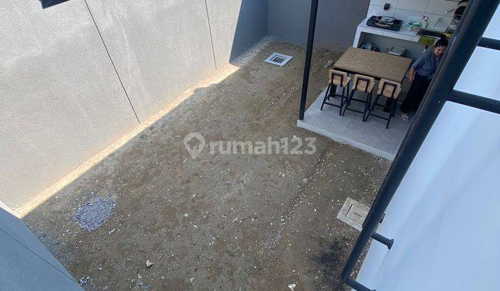 Rumah Baru Minimalis di Punawangi Kota Baru Parahyangan 2