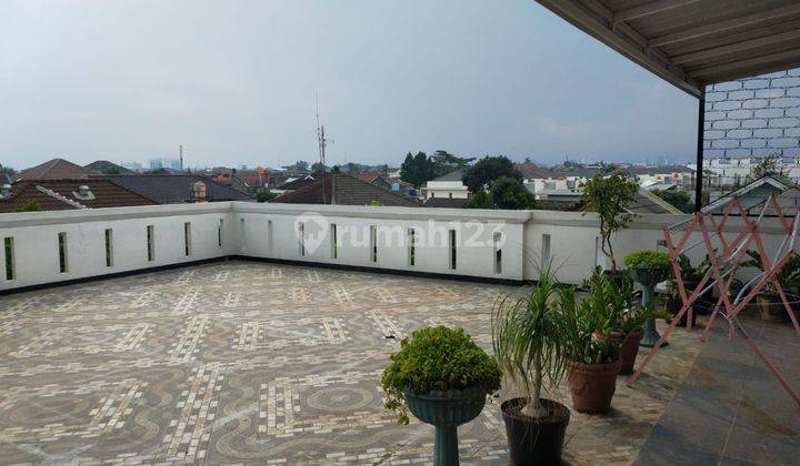 Rumah Besar Nyaman di Komp Kembar Mas Bandung 2