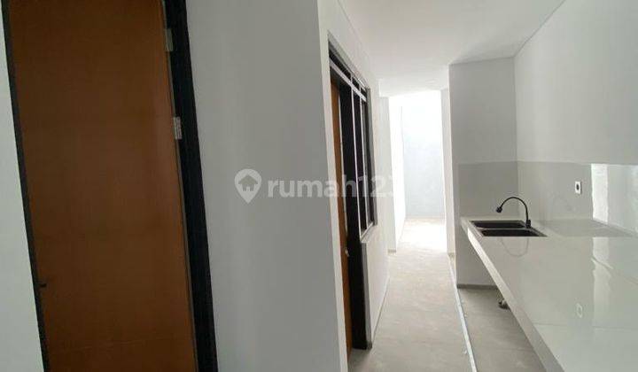 Rumah Baru Modern Minimalis di Setra Duta Bandung 2