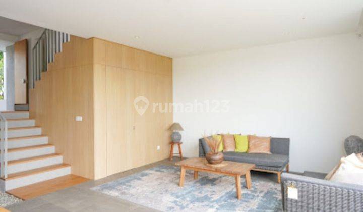 Rumah Mewah Modern Furnished Kumalashinta Kota Baru Parahyangan 2