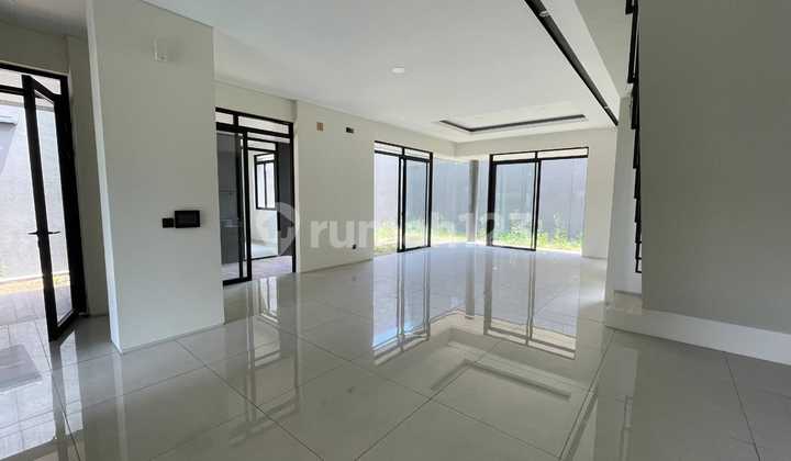 New Ready-to-Occupy House in Anggapati, Kota Baru Parahyangan