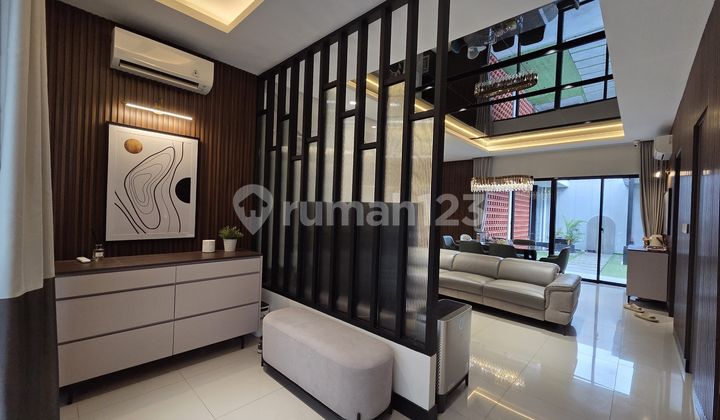 Rumah Siap Huni Funrished di Emily Summarecon Bandung