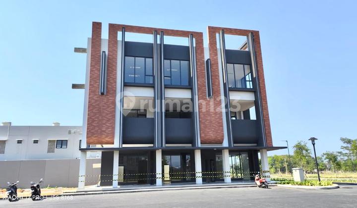 New 3-Storey Premium Exclusive Shophouse in Sapphire Summarecon New 3-Storey Premium Exclusive Shophouse in Sapphire Summarecon