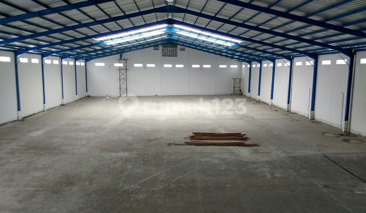 New Ready-to-Use Strategic Warehouse in Cibolerang, Bandung