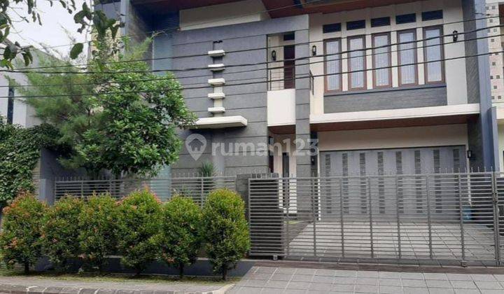 Rumah Modern Minimalis di Batunungal Indah Ii 1