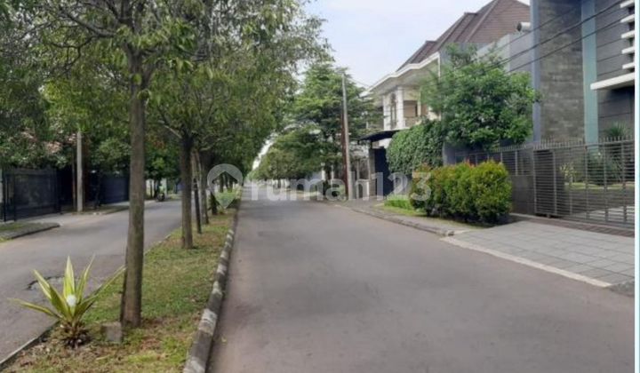 Rumah 2 Lantai Terawat di Komplek Batununggal Estate Bandung 2