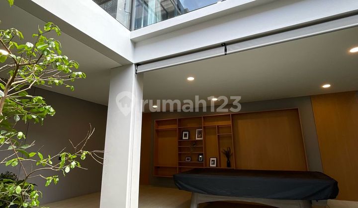 Luxury House with Beautiful View in Tatar Surawisesa, Kota Baru Parahyangan 1