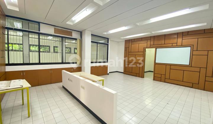 Ruko 2 Lantai Bagus Strategis di Dago Bawah