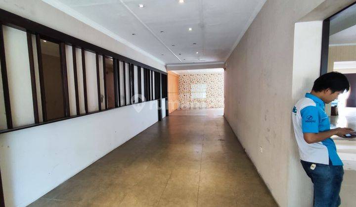 Rumah Ruang Usaha Strategis di Mainroad Dr Cipto Bandung 2
