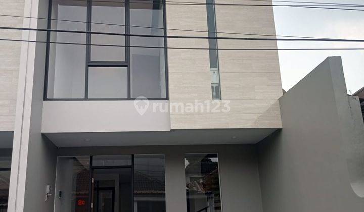 Rumah Baru 2 Lantai Modern Minimalis di Komplek Leuwisari 1