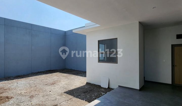 Rumah Baru Modern Minimalis di Pondok Hijau Bandung 2