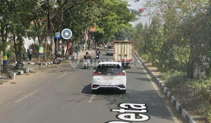 Strategic Large Land Suitable for Commercial Use on Peta Street, Bandung. Strategic Large Land Suitable for Commercial Use on Peta Street, Bandung.