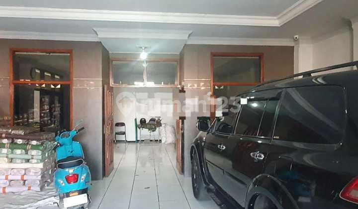 Rumah Besar 3 Lantai di Cisirung Dayeuh Kolot Bandung 2