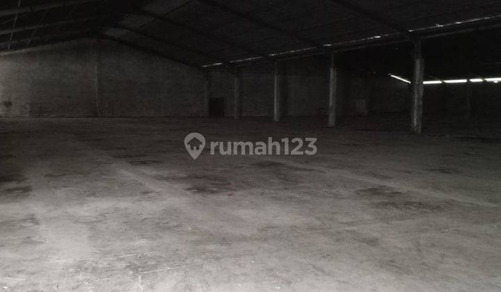 Gudang Besar Strategis di Cileunyi Bandung 1