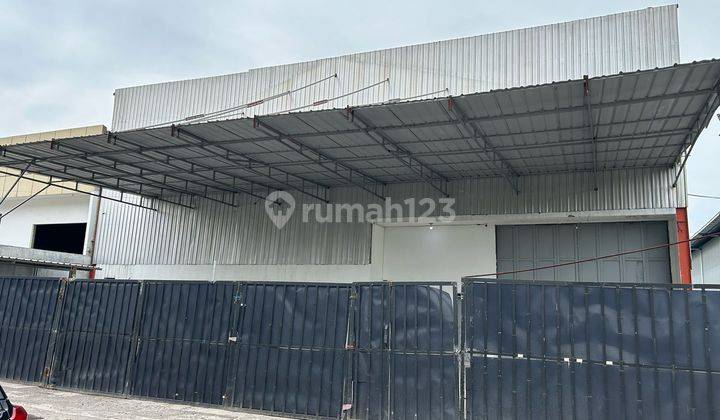 Gudan Besar Strategis Siap Pakai di Nanjung  2