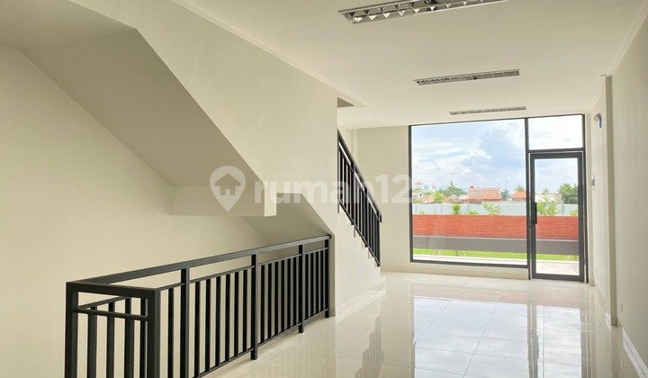 Good Ready-to-Use Shophouse at Magna Terrace Summarecon Bandung 2