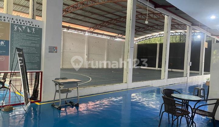 Ruang Usaha Luas Strategis di Cibabat Amir Machmud Cimahi 