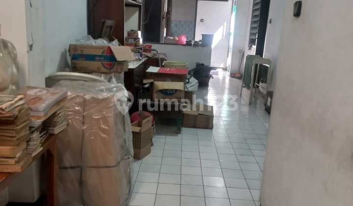 Ruko Strategis Area Ramai di Jalan Pungkur Bandung