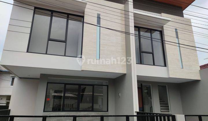 Rumah Baru Strategis Modern Minimalis di Komplek Leuwisari 1