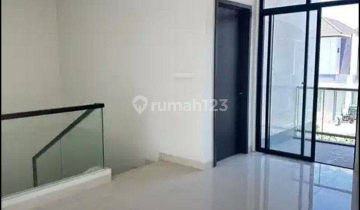 Rumah Minimalis Nyaman di Summarecon Bandung Cluster Emily 2