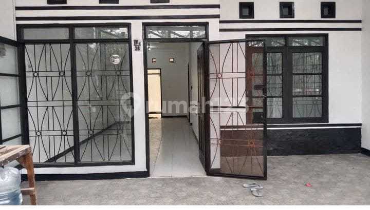 Rumah Nyaman Siap Huni di Taman Kopo Indah 2