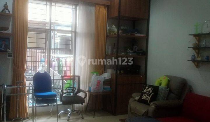 Rumah Minimalis Dalam Cluster di Mekar Wangi 2