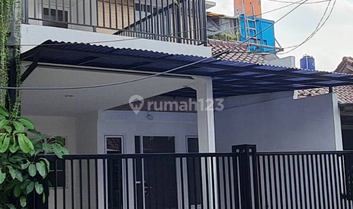 Rumah Baru 2 Lantai Siap Huni Regensi Villa Melati Mas 2