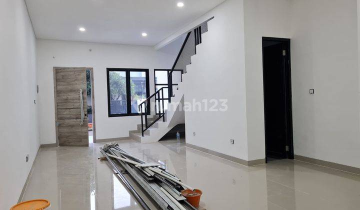 Rumah Baru 2 Lantai, Bsd Villa Melati Mas 2