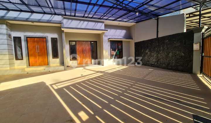 Serpong Park large house, good condition ready to occupy. 2