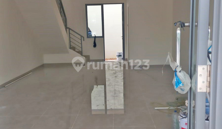 Ruko Gandeng 3 Lantai di Maggiore Hadap boulevard Gading Serpong 2