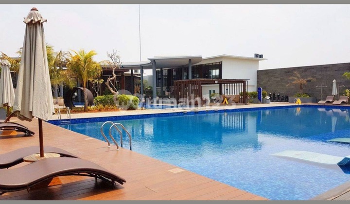 Quick Sale 3-Story Ready-to-Live Semi-Furnished House in Greenwich Park 2