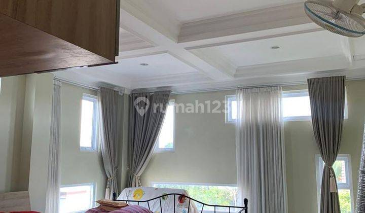 Rumah Mewah 3,5 Lantai Furnished di Graha Raya, Tangerang Selatan 2