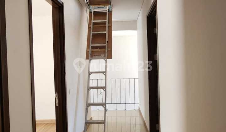 Disewakan Rumah Baru 2,5lt + Atic Room di Quantis, Bsd 2