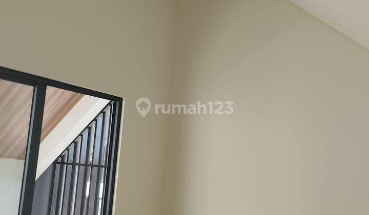 Dijual Rumah Baru 2.5lt + Attic Room di Gading Serpong Tangerang 2