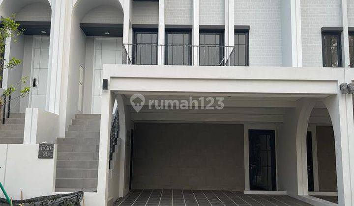 Disewa Cepat Rumah 3 Lantai Baru di Greenwich Park Tangerang  1