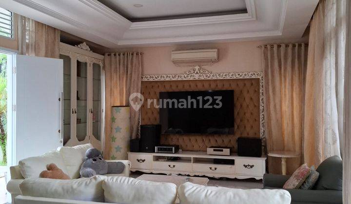 Disewakan Rumah Mewah 2Lt Full Furnished di Kawasan Premium Bsd 1