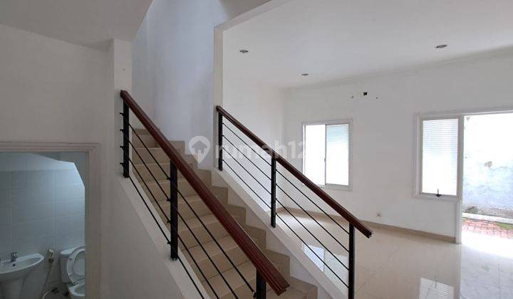 Sewa Cepat Rumah 2lt Rapi Bagus Siap Huni di Pondok Hjau Golf GS 2