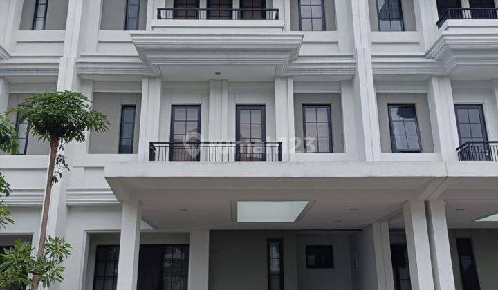 Dijual Rumah 3lt Bagus Konsep American di Alam Sutera Tangerang 1