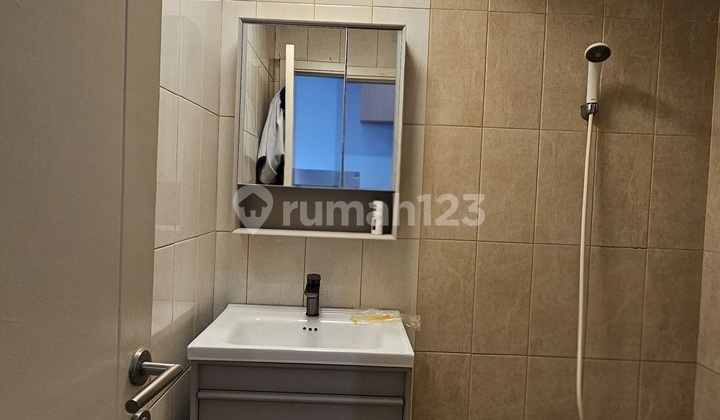 Dijual Cepat Rumah Cantik Furnished di Karelia Gading Serpong 2