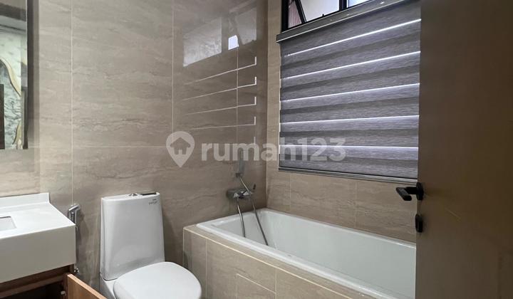 Luxury House for Rent with Modern Design at The Zora BSD City 2