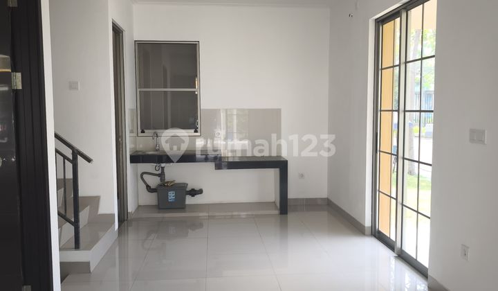 Sewa Rumah Pik 2 Kosongan 6x12.5 Hoek Siap Huni Brand New