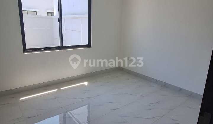 Sewa Cepat Rumah Besar Pik 2 Milenial Termurah 8x20 Kosongan