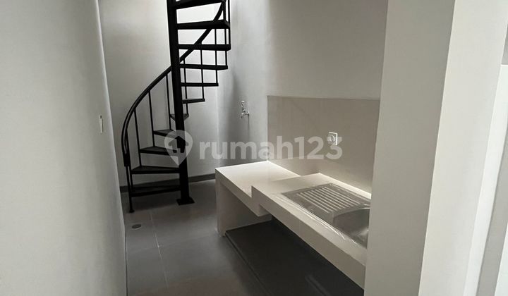 For Rent Pasir Putih Villa House 8x15 Unfurnished For Rent Pasir Putih Villa House 8x15 Unfurnished