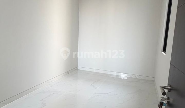 Dijual Rumah Siap Huni di Kuningan Village Pik Dekat Patung Naga Dijual Rumah Siap Huni di Kuningan Village Pik Dekat Patung Naga