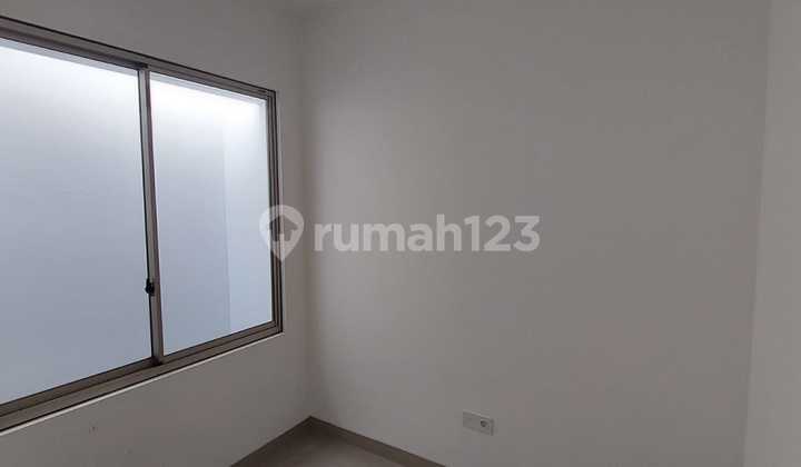 Disewakan Rumah di Cluster Cleveland Pik 2 2