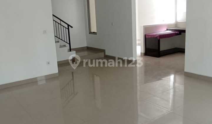 Disewakan Rumah Pik Furnished Cluster Hawai 2